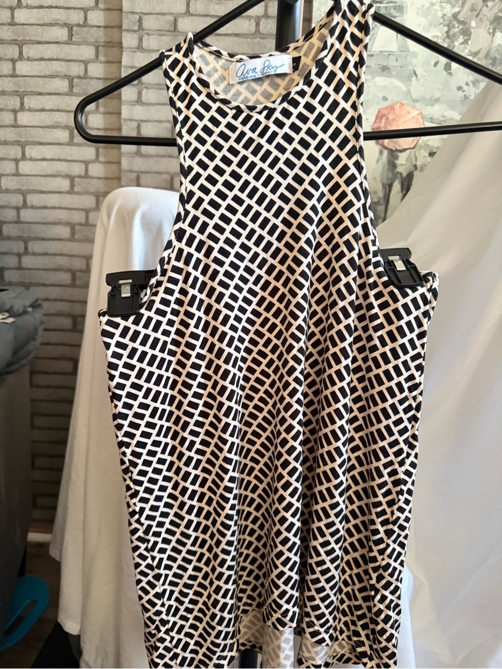 Ava Sky Black and Cream Geometric Tank